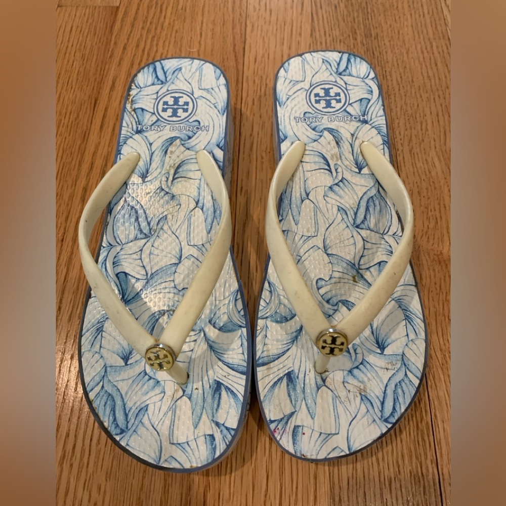 Tory Burch Blue and White Floral Flip Flop Sandals